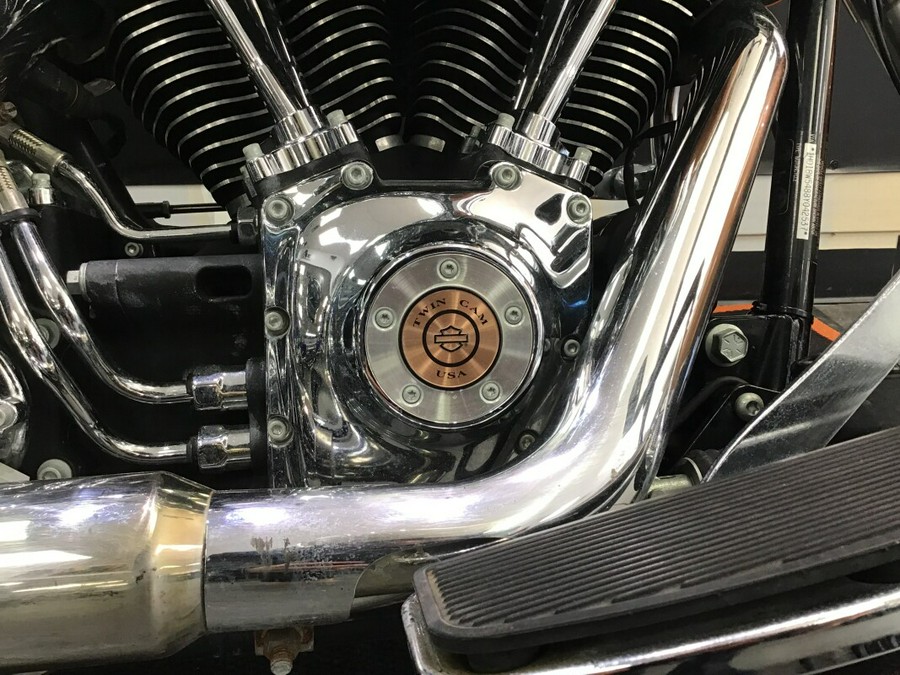 2008 Harley-Davidson® Heritage Softail® Classic 105th Anniversary Copper Pearl & Vivid Black