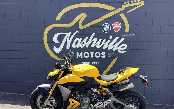 2026 Ducati Streetfighter V2S