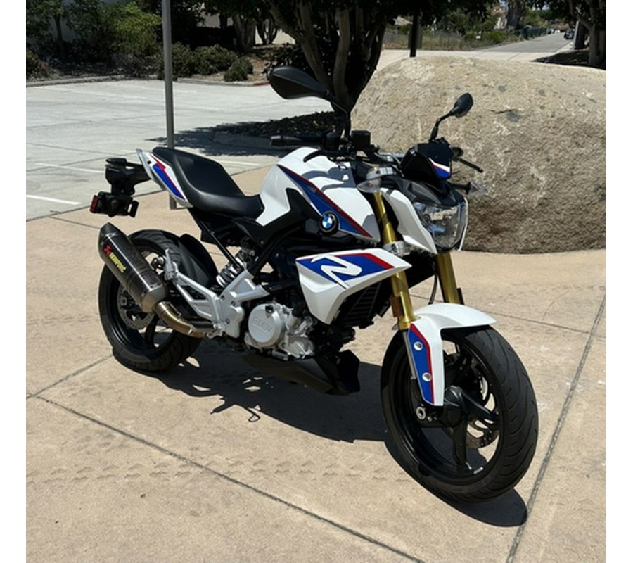 2018 BMW G 310 R Pearl White Metallic 310 R