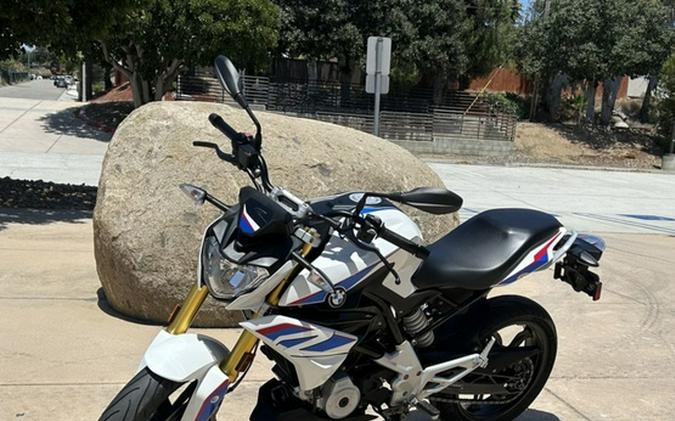 2018 BMW G 310 R Pearl White Metallic 310 R