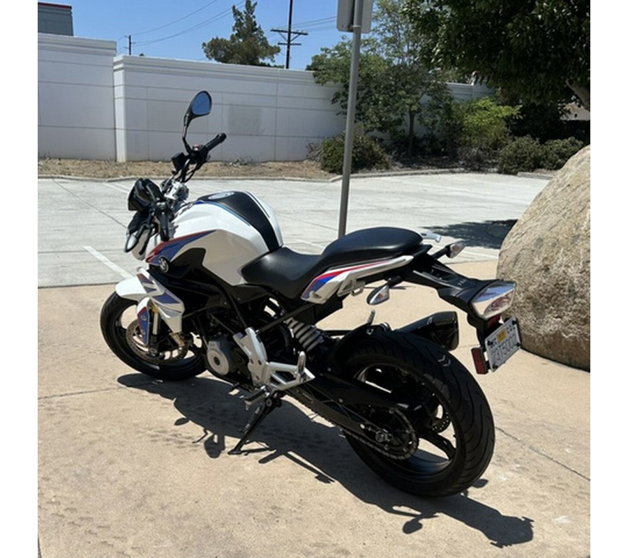 2018 BMW G 310 R Pearl White Metallic 310 R