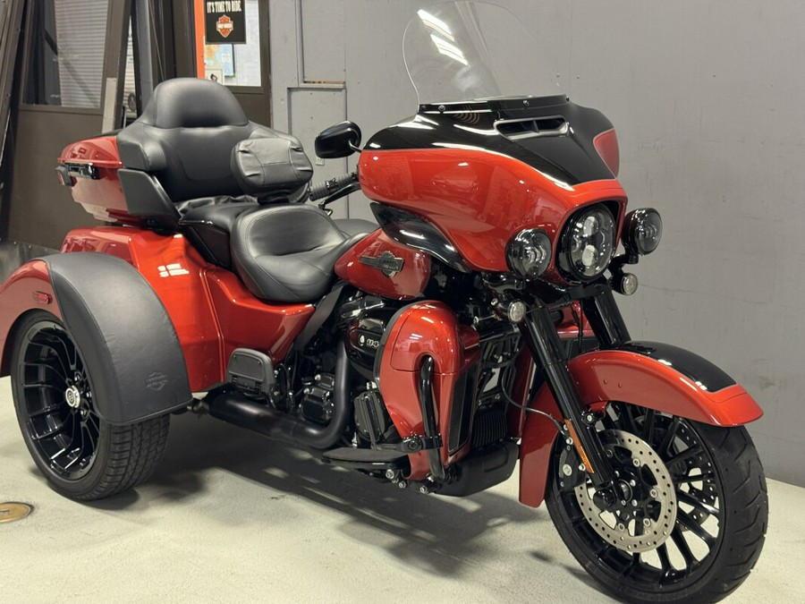 FLHTCUTG 2025 Tri Glide® Ultra