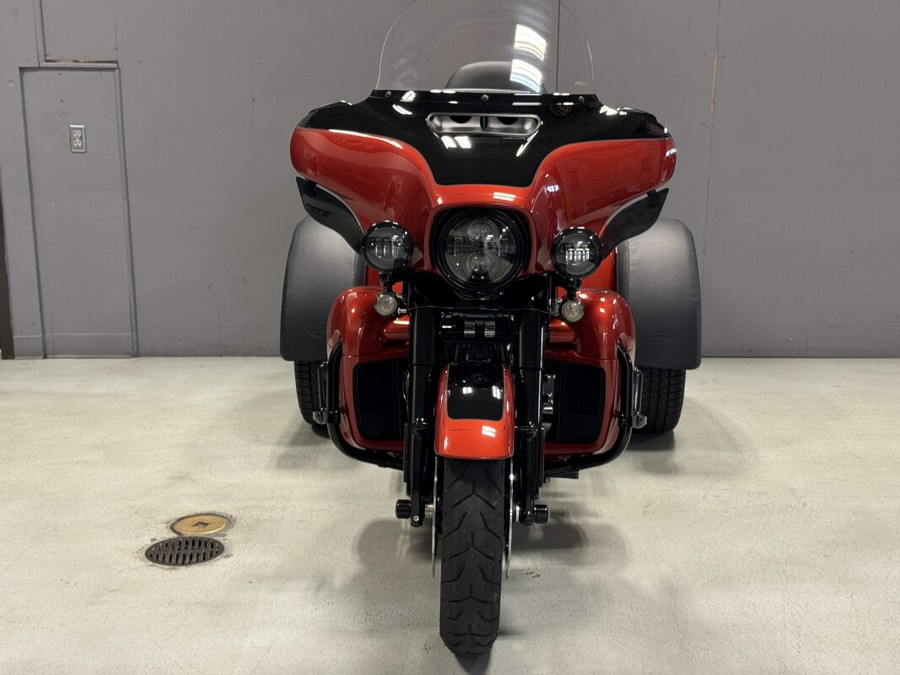 FLHTCUTG 2025 Tri Glide® Ultra