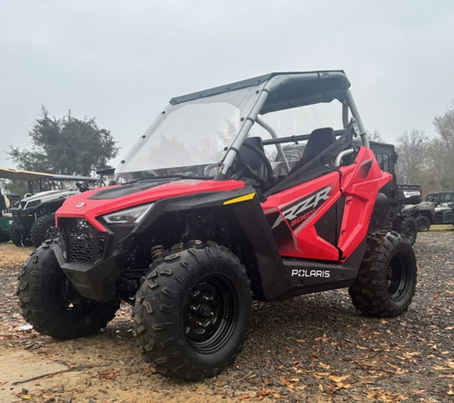 2026 Polaris RZR 200 EFI EFI - INDY RED