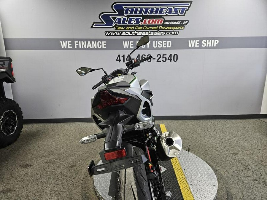 2024 Kawasaki Z7 Hybrid ABS