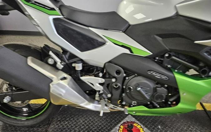 2024 Kawasaki Z7 Hybrid ABS
