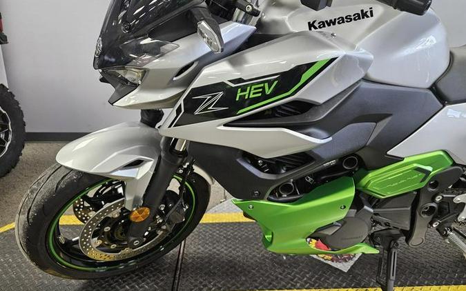 2024 Kawasaki Z7 Hybrid ABS