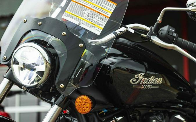 2025 Indian Super Scout Black Metallic