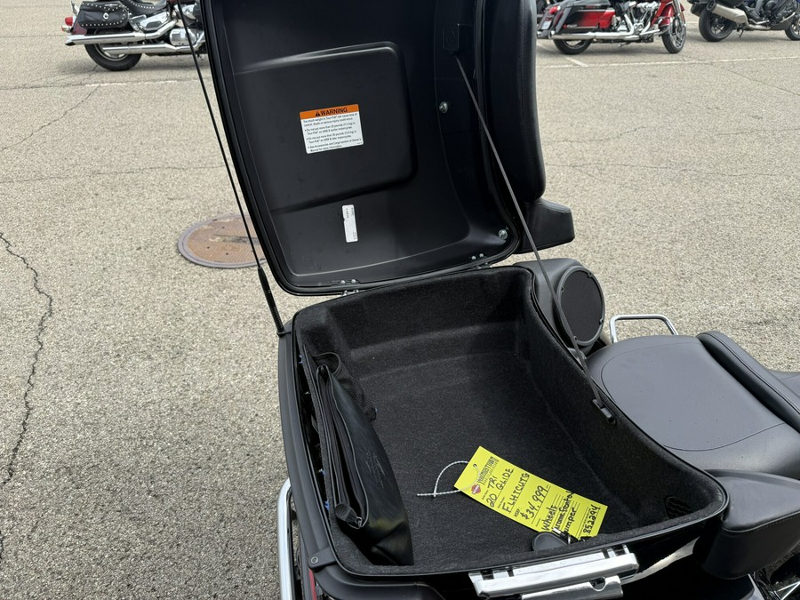 2020 Harley-Davidson® Tri Glide® Ultra FLHTCUTG