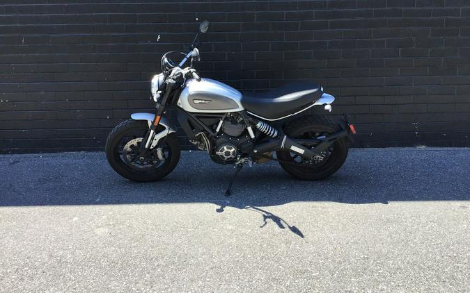 2017 Ducati Scrambler Icon