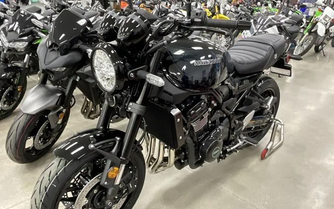 2026 Kawasaki Z900RS ABS