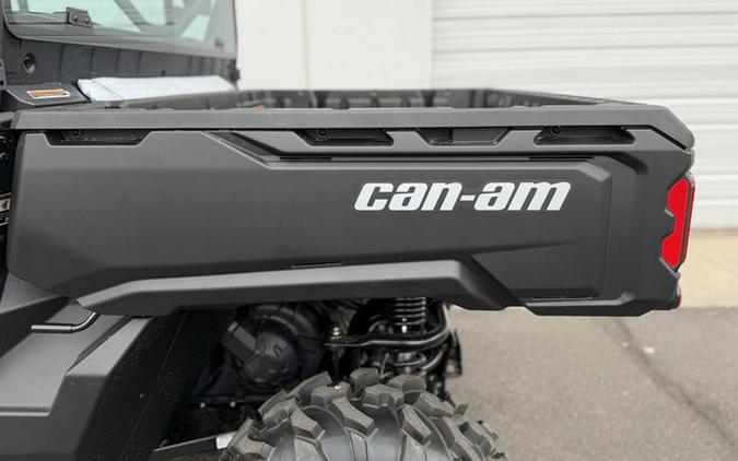 2026 Can-Am Defender DPS CAB HD10