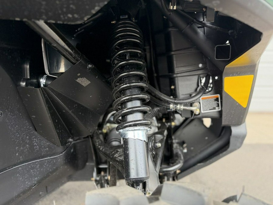 2026 Can-Am Defender DPS CAB HD10