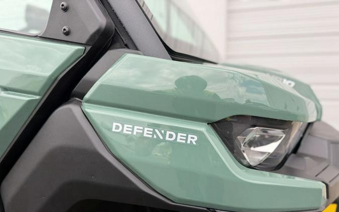 2026 Can-Am Defender DPS CAB HD10