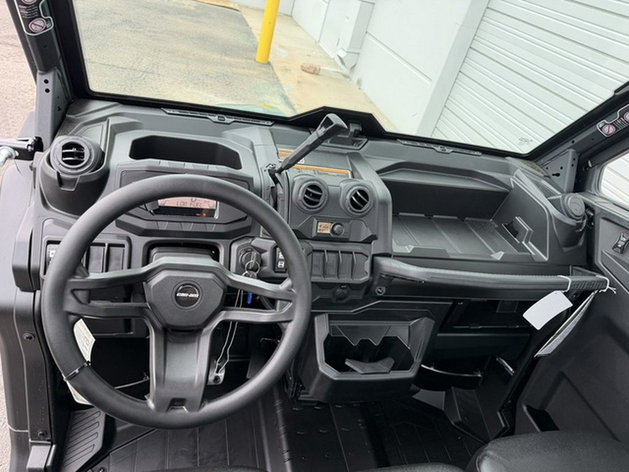 2026 Can-Am Defender DPS CAB HD10