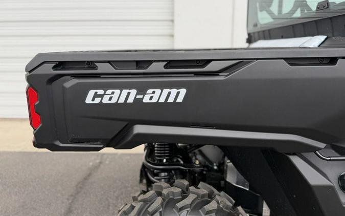 2026 Can-Am Defender DPS CAB HD10