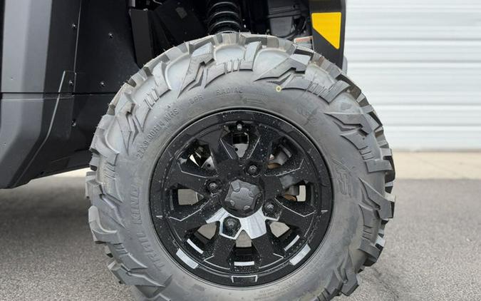 2026 Can-Am Defender DPS CAB HD10