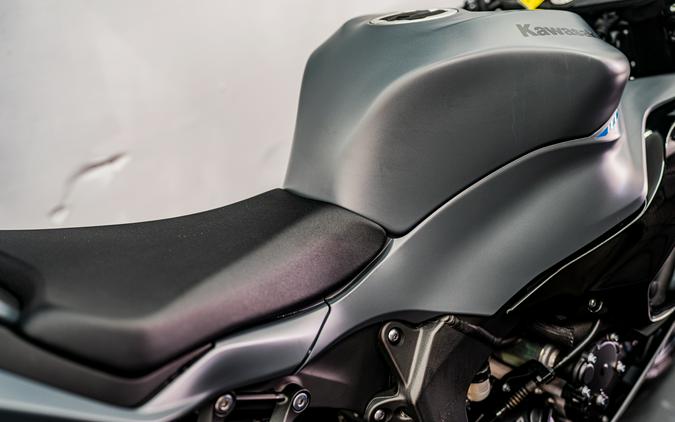 2025 Kawasaki Ninja® ZX™-6R