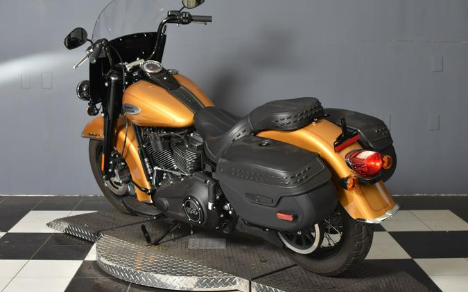 2023 Harley-Davidson Heritage Classic FLHCS