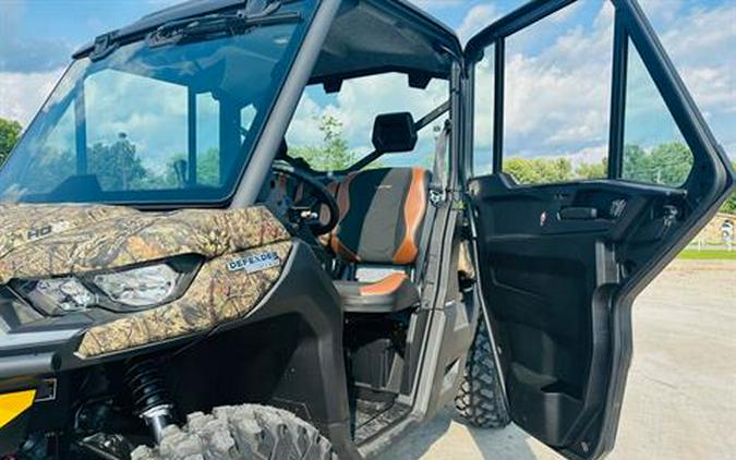 2023 Can-Am Defender Limited CAB HD10