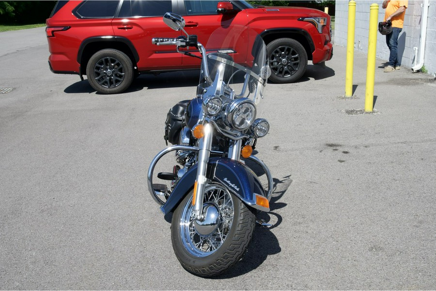 2014 Harley-Davidson® FLSTC Heritage Softail Classic