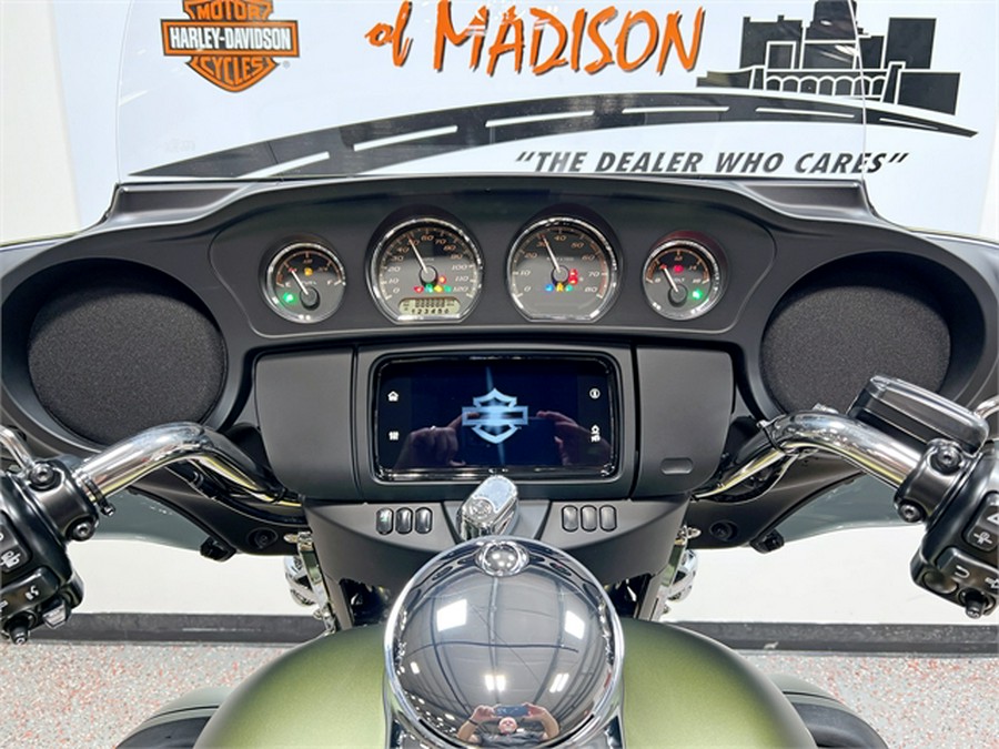 2022 Harley-Davidson Tri Glide Ultra (GI Enthusiast Collection) 1,984 Miles Mineral Green Denim