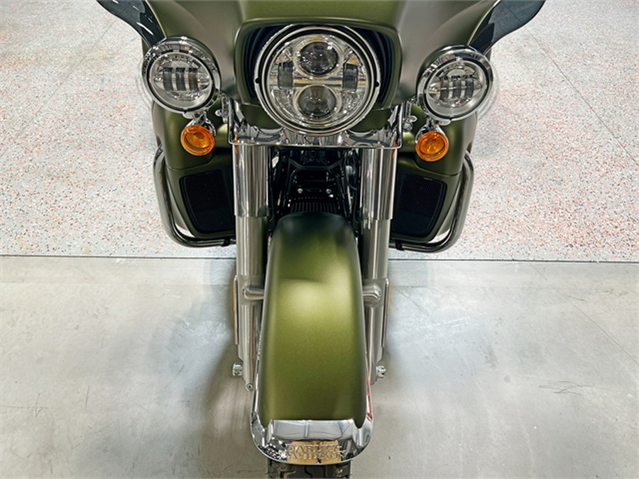 2022 Harley-Davidson Tri Glide Ultra (GI Enthusiast Collection) 1,984 Miles Mineral Green Denim