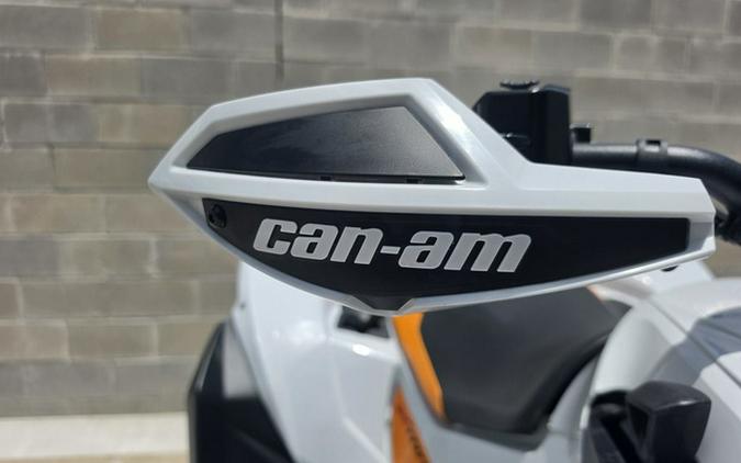 2026 Can-Am Renegade X Mr 650