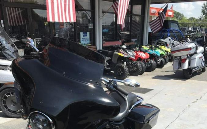2015 Harley-Davidson® FLHTK - Ultra Limited