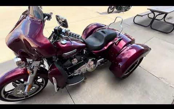 2016 Harley-Davidson Freewheeler™