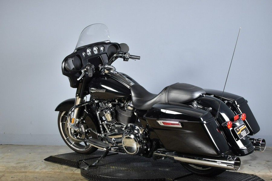 2022 Harley-Davidson Street Glide