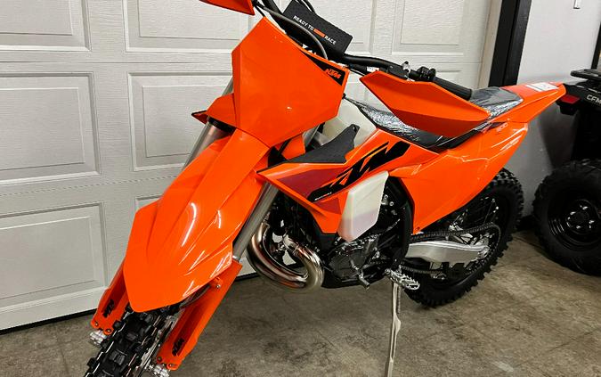 2025 KTM 300 XC