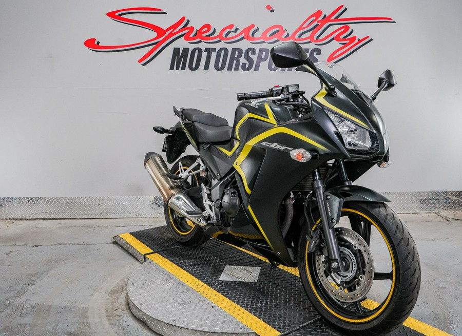 2015 Honda CBR®300R ABS