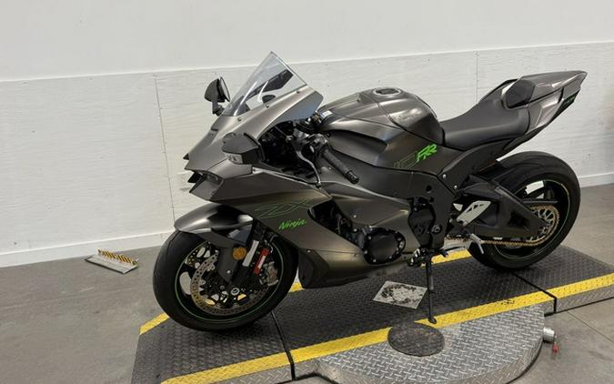 2025 Kawasaki Ninja ZX-10RR ABS