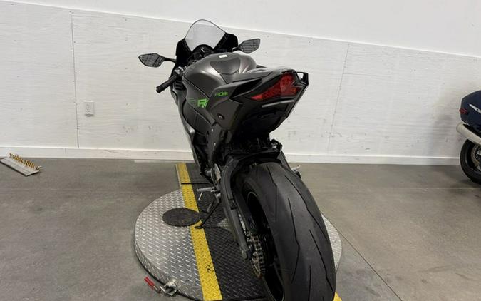 2025 Kawasaki Ninja ZX-10RR ABS