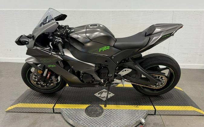 2025 Kawasaki Ninja ZX-10RR ABS