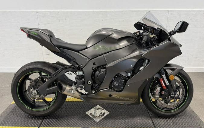 2025 Kawasaki Ninja ZX-10RR ABS