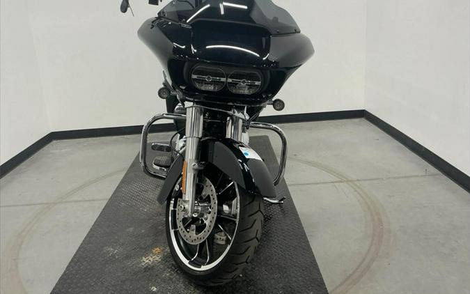 2023 Harley-Davidson Road Glide Vivid Black FLTRX