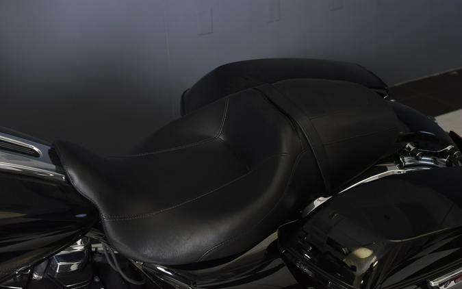 2023 Harley-Davidson Road Glide FLTRX