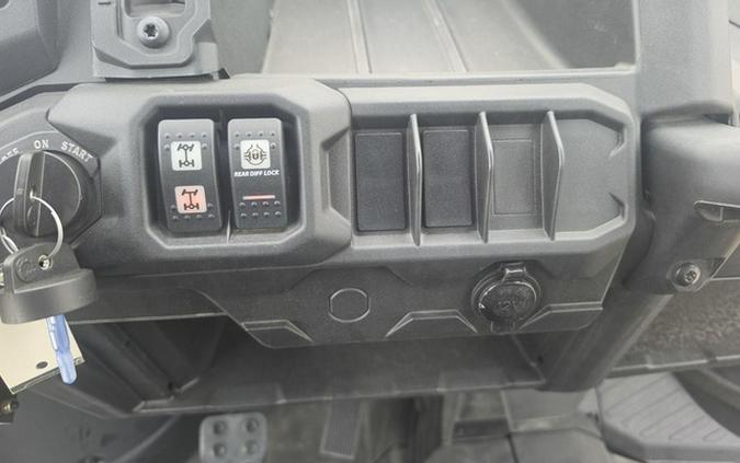 2026 Can-Am Defender MAX DPS HD10