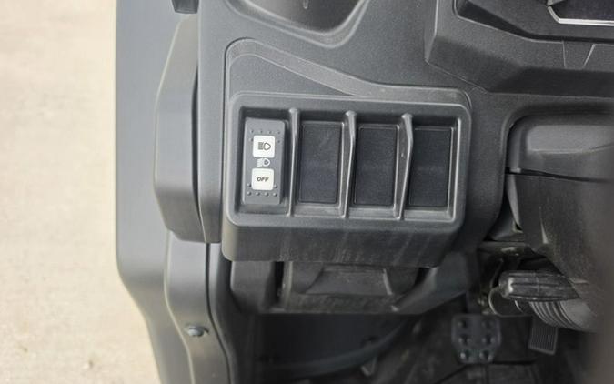 2026 Can-Am Defender MAX DPS HD10