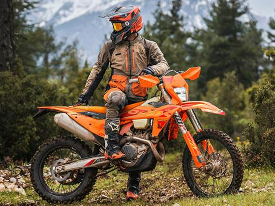 2025 KTM 500 EXC-F Six Days