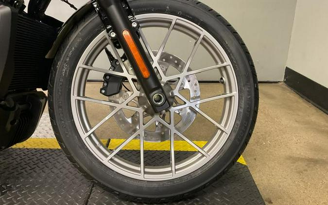 2025 Harley-Davidson® RH975S - Nightster® Special