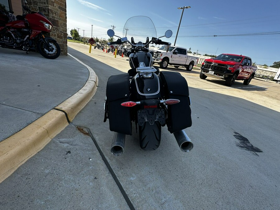 2021 BMW Motorrad R 18 Classic Blackstorm Metallic
