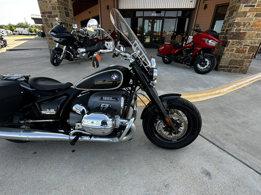 2021 BMW Motorrad R 18 Classic Blackstorm Metallic