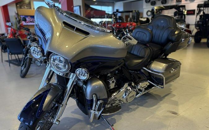 FLHTKSE 2017 CVO™ Limited