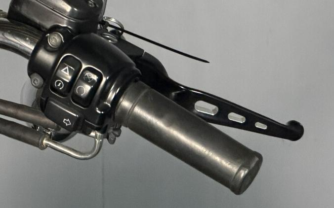 2016 Harley-Davidson® Street Bob® FXDB BLACK DENIM