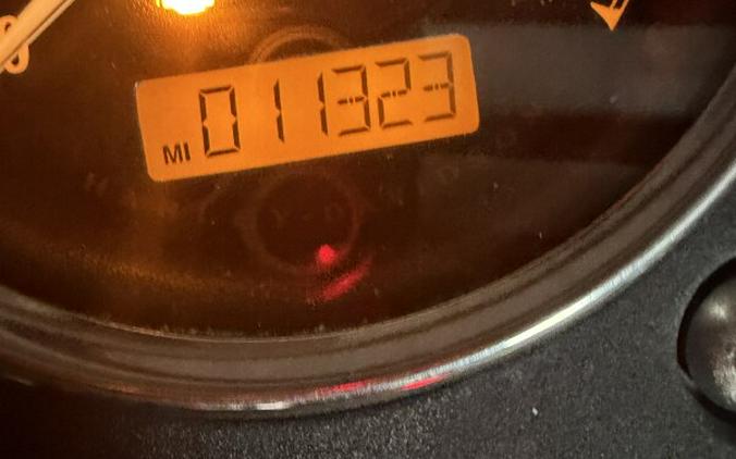 2016 Harley-Davidson® Street Bob® FXDB BLACK DENIM