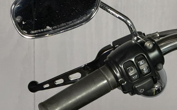 2016 Harley-Davidson® Street Bob® FXDB BLACK DENIM