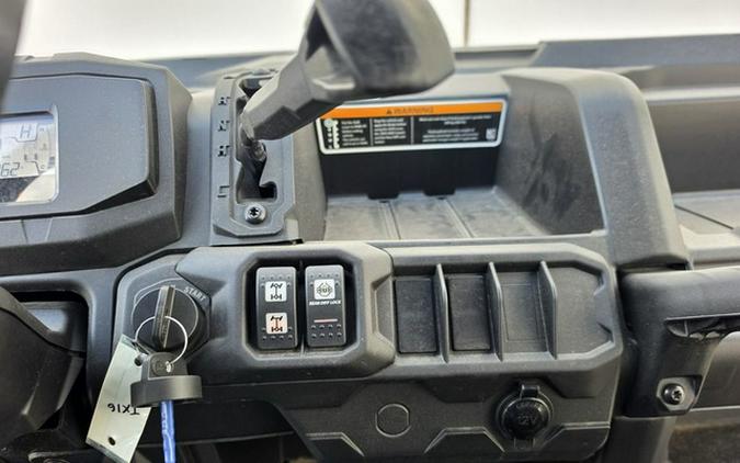 2026 Can-Am Defender MAX DPS HD7 Dark Wildland Camo